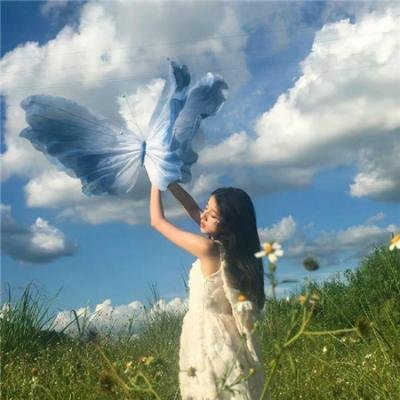 黑料吃瓜王 - 某95后小花被曝学历造假，母校回应引争议